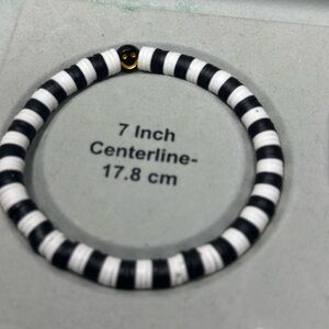 Lady Black and White clay bracelet